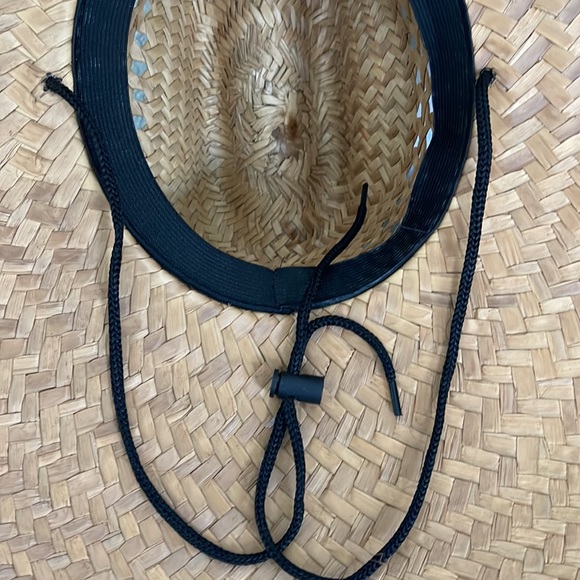 Straw Hat - Picture 6 of 6